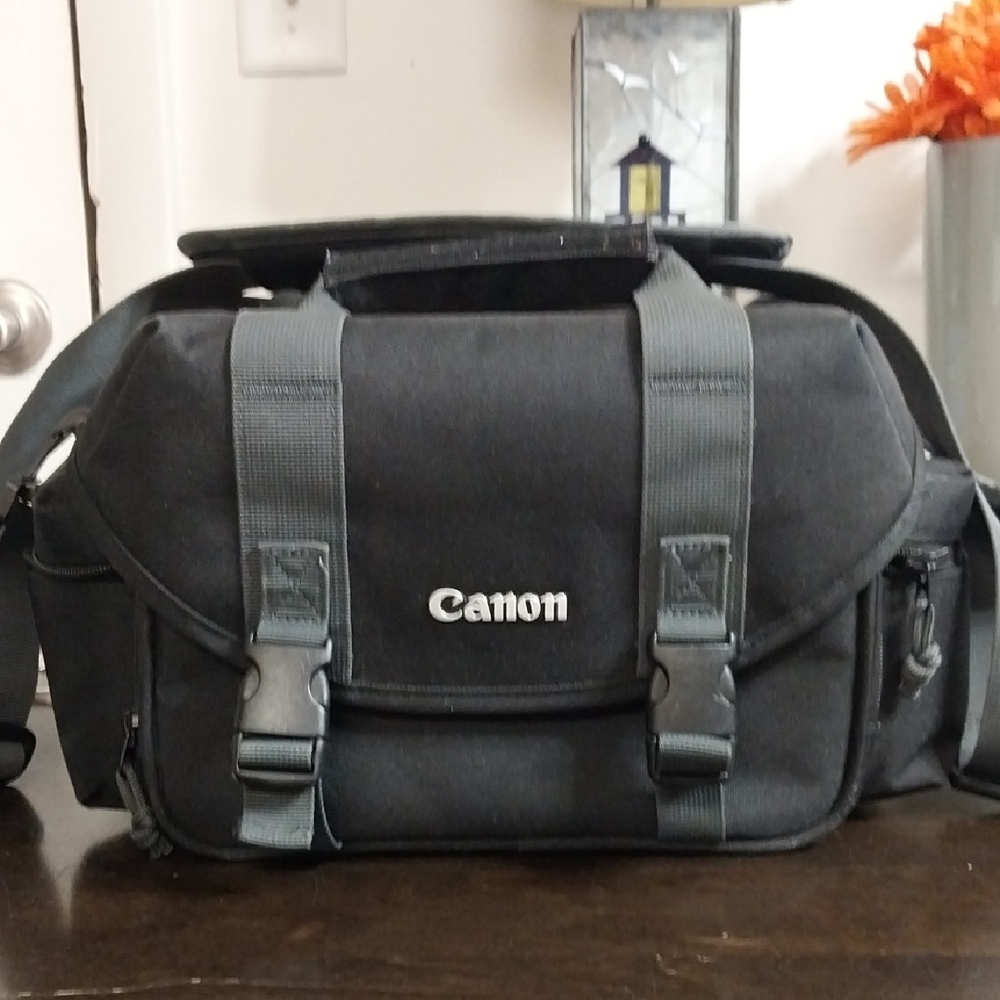 Canon 300 Gadget  Black and Gray Men's Camera Messenger Bag